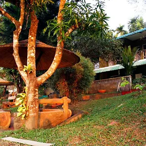 Resort Elephant Pass Ayurveda & Yoga Retreat Malayattur